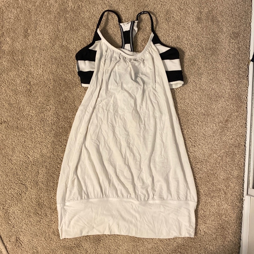 Lululemon tank top